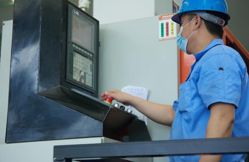 回轉(zhuǎn)支承廠家與高校合作，推動(dòng)產(chǎn)學(xué)研深度融合