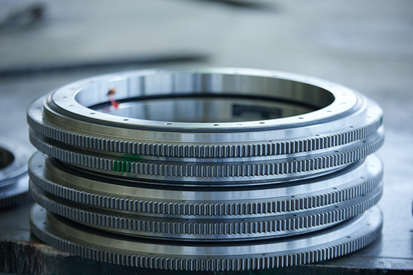 回轉(zhuǎn)支承的壽命一般是多久？